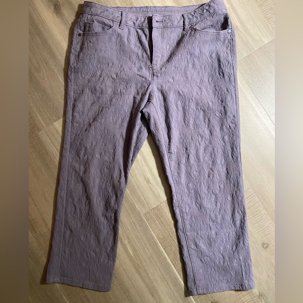 Simply VeraVera Wang Women’s Capris